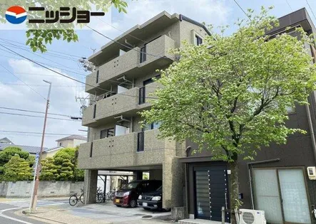 エクセレント光栄【3階】の外観