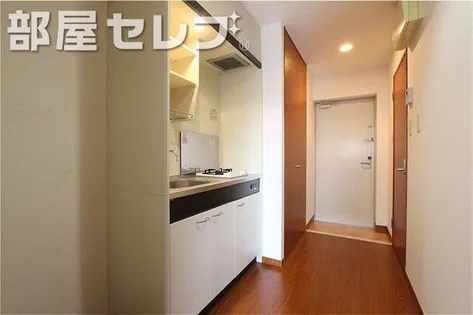 御器所フォーラム【206号室】の玄関