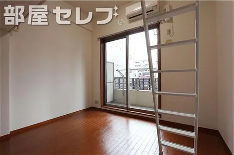 御器所フォーラム【206号室】の内装