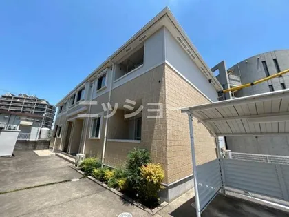 キャトルセゾン【2階】の外観