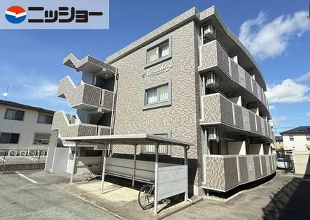 アイン シュロス【3階】の外観