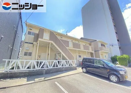 エステートサクマの画像