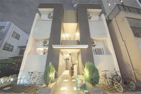 ライカート新栄【1階】の外観