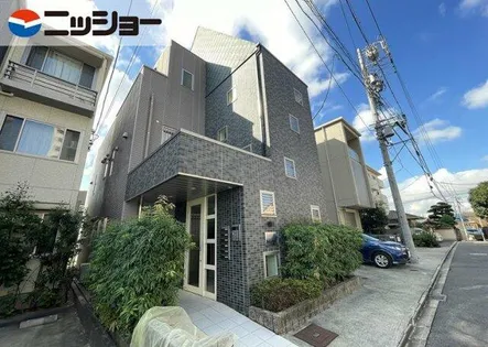 丘の上フラットの画像