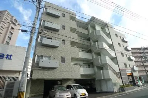 フォレスト穴生の画像