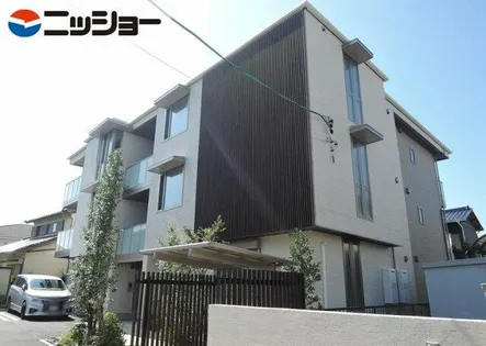 Apartment皐【3階】の外観