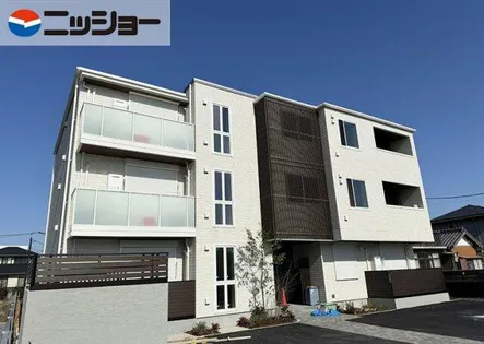 プレミアスの画像