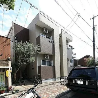 クリスタルガーデン【2階】の外観