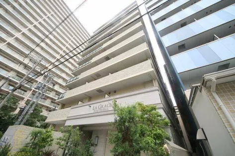 ラグレース福島【9階】の外観