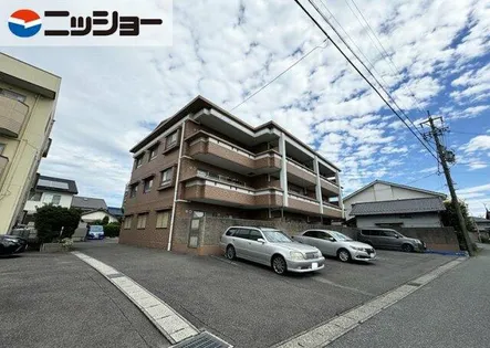 ウィンダムヒル西出【3階】の外観