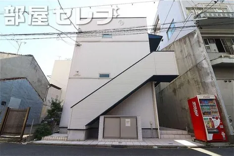 サクセスパートナー【1階】の外観