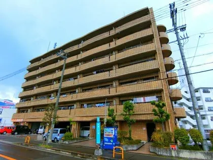 メゾンアザレアの画像