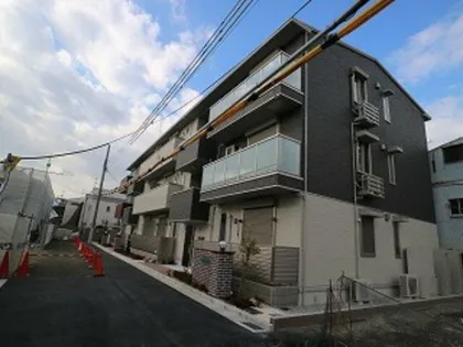 セントコリーヌD棟の画像