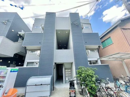 ラミアカーサ衣摺【1階】の外観