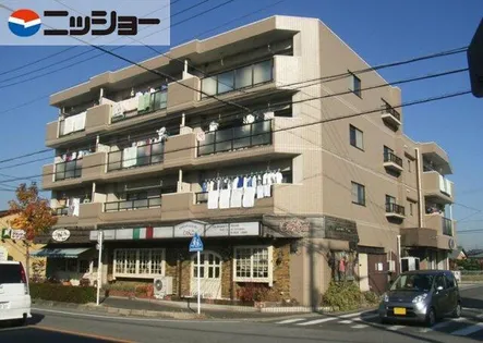 ジュネスS Tの画像