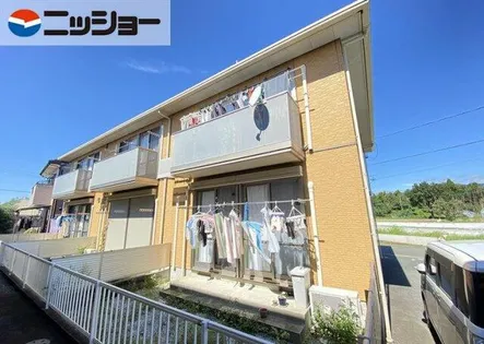 エスポワール三蔵子【1階】の外観