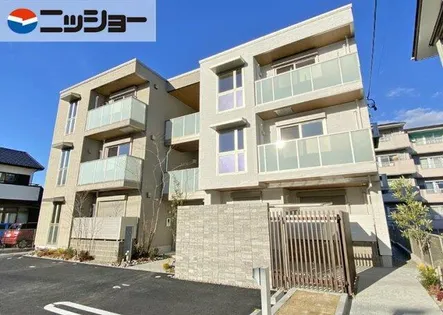 ニューヴィレッジの画像