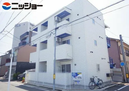 ボナール本陣【1階】の外観