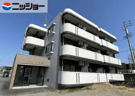 ドエル朝日【1階】の外観