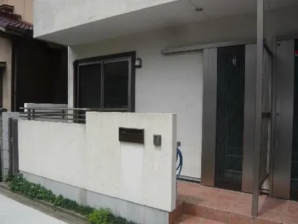 サンパレッタ【2階】の玄関