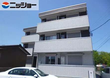 アール・オッツ【3階】の外観