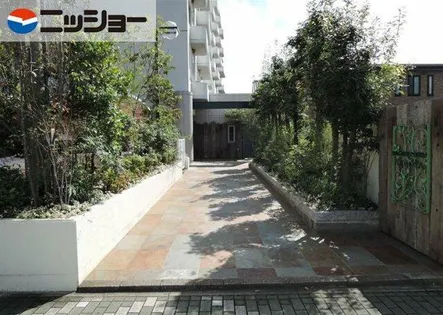 カレッジコート名古屋【7階】の外観