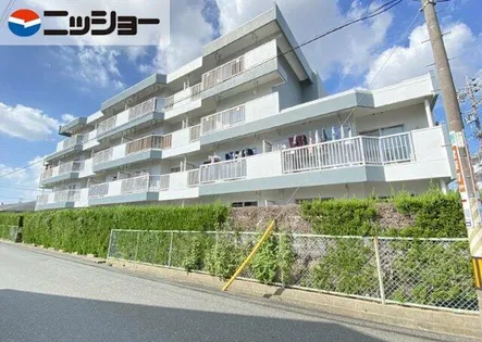 ハイツしらい【2階】の外観