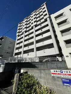 ヴィラエアポート【4階】の外観