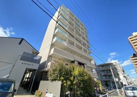 ロイヤルスクエア徳川【5階】の外観