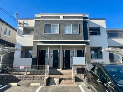 ファミーユ南山の画像