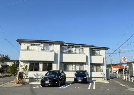 ストーク室町【1階】の外観