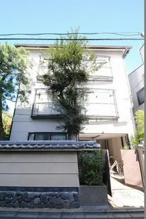 下鴨アイビーハウス【3階】の外観