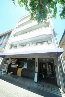 シャトル下鴨【4階】の外観