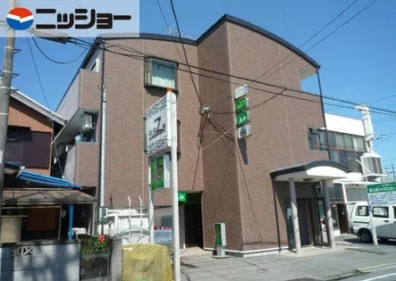 レインボーマンション中山【2階】の外観