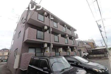 ベルヴィル猪之越【3階】の外観