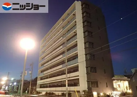 meLiV栄生【6階】の外観