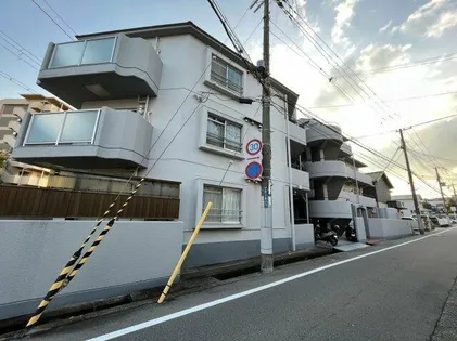 クレドール垂水Ⅱ【2階】の外観