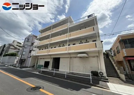 ヴューラータナカ【3階】の外観