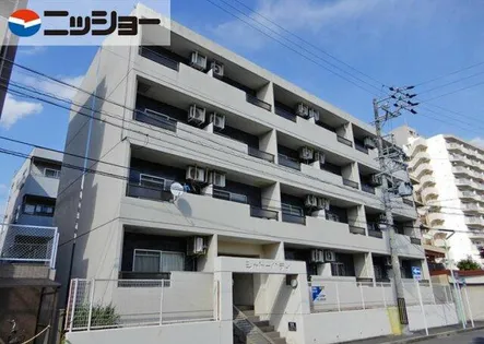 シャトーハティの画像