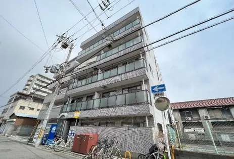 ウィステリア北島1号館【4階】の外観