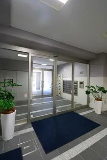 ミドルグレイ姪浜の画像