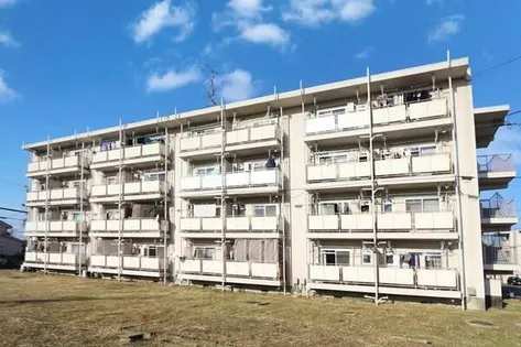 ビレッジハウス山北3号棟【0207号室】の外観