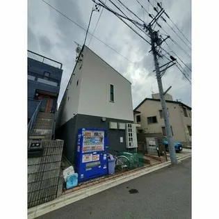 オーフォレスト【1階】の外観