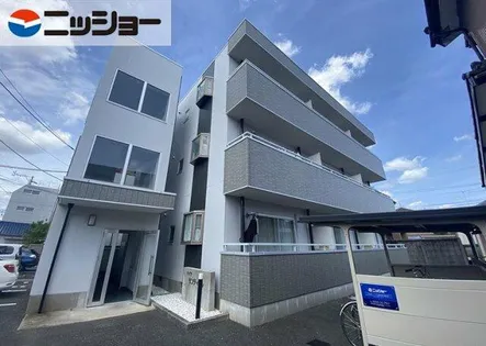 ハイツサンティール【1階】の外観
