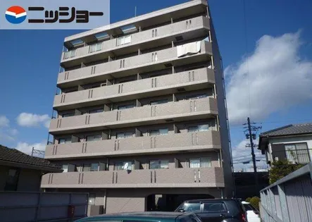 シーズンコートみよしの画像