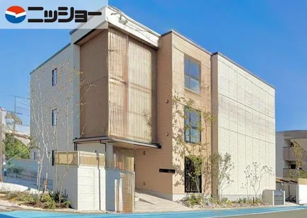 シャーメゾンARTSYの画像