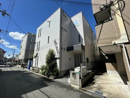 adonis court partⅡ【2階】の外観