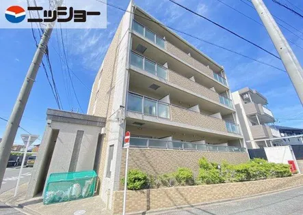 ルミエール川名【1階】の外観