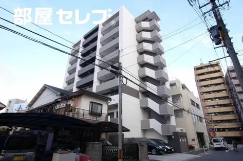 レジェンド K【301号室】の外観