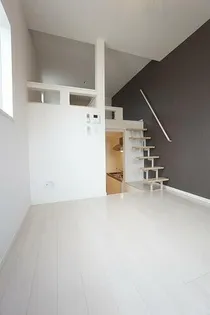 TIARE吉塚の画像